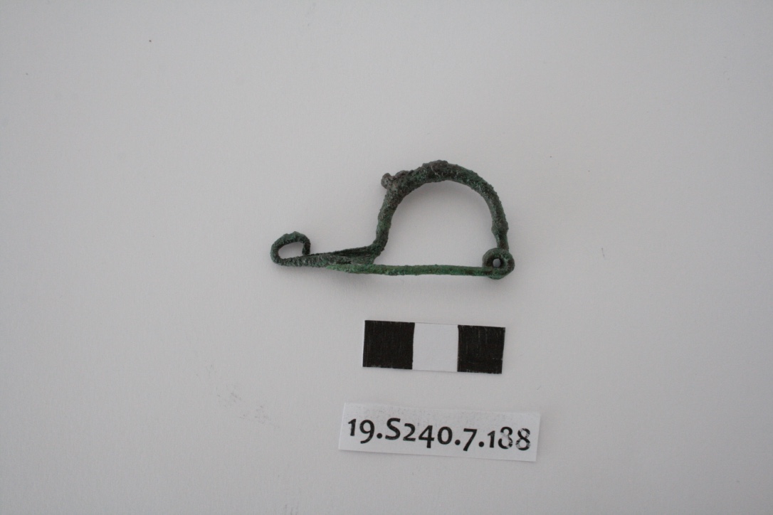 fibula (V a.C)