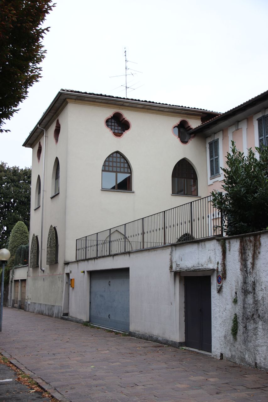 Casa Cavallo (casa) - Oleggio (NO)  (XIX; XX)