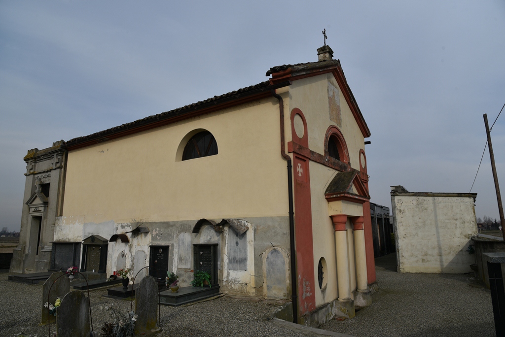Chiesa di San Rocco (cappella, cimiteriale) - Crescentino (VC)  <br>Condizioni d'uso: <a class='link-esterno' href='https://docs.italia.it/italia/icdp/icdp-pnd-circolazione-riuso-docs/it/v1.0-giugno-2022/testo-etichetta-BCS.html' target='_bcs'>Beni Culturali Standard (BCS)</a>