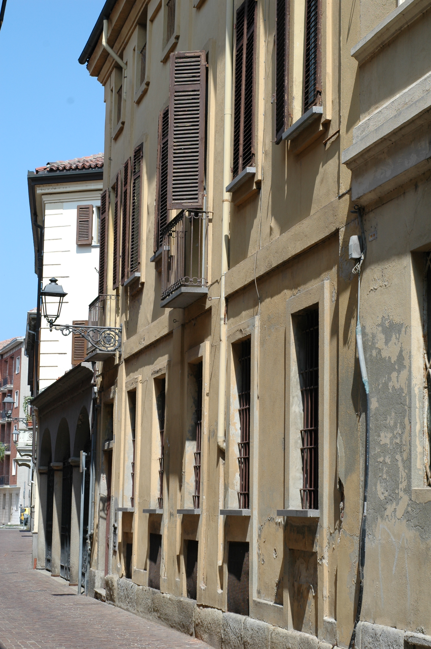 Casa d'abitazione (casa) - Vercelli (VC) 