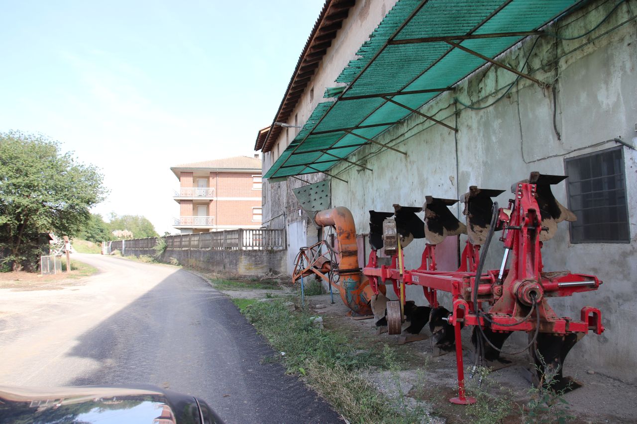 Masseria sinistra Cascina San Biagio (cascina) - Cameri (NO)  (XII; XVII; XVIII; XIX; XIX)