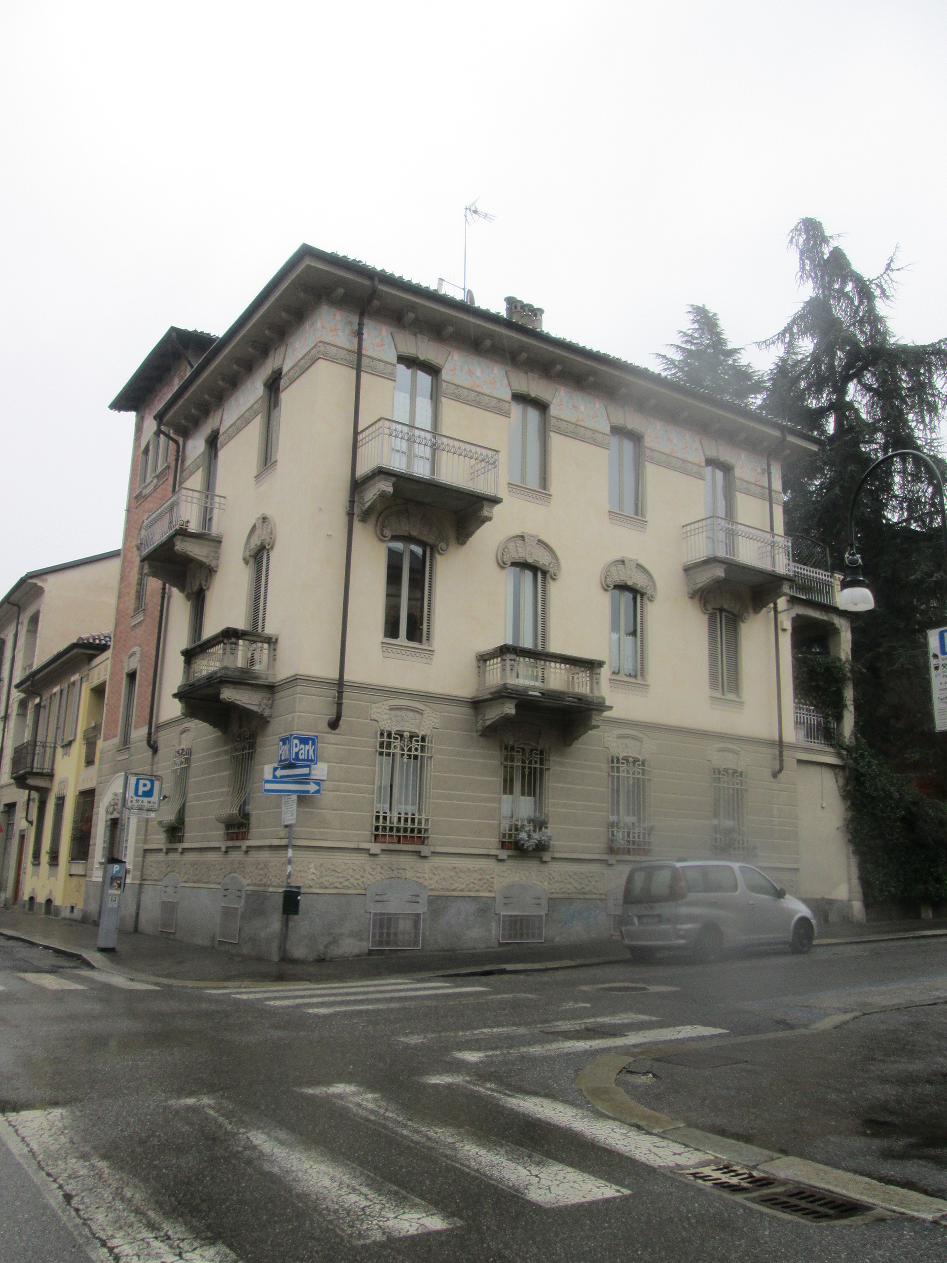 Edificio di abitazione civile (casa, privata) - Torino (TO) 