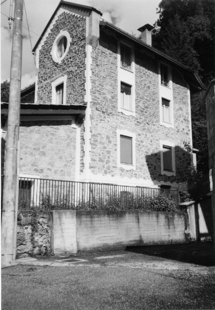Villino Treves (scuola) - Ala di Stura (TO) 