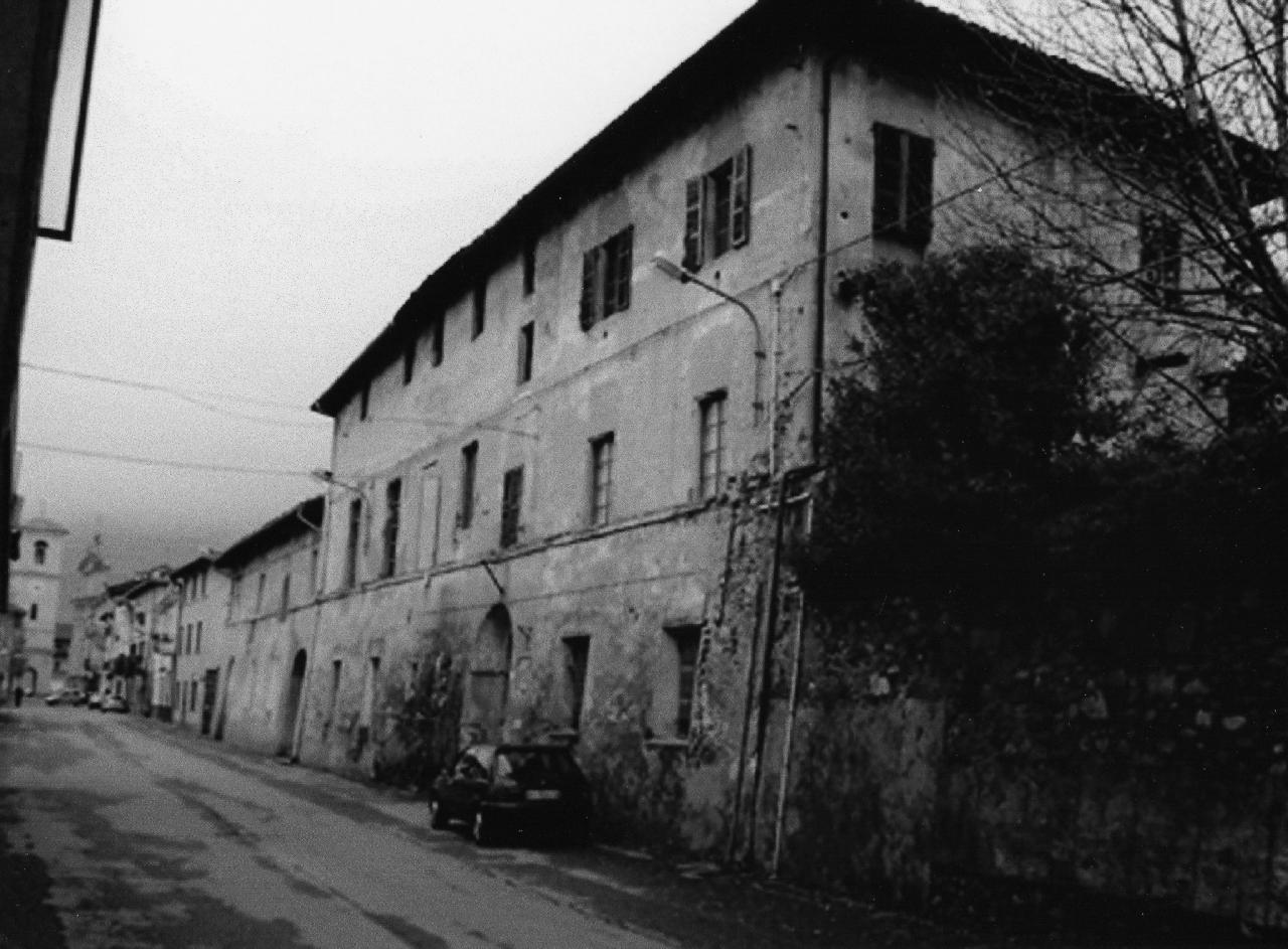 Palazzo Marini (palazzo) - Borgofranco d'Ivrea (TO)  (XVII, prima metà)