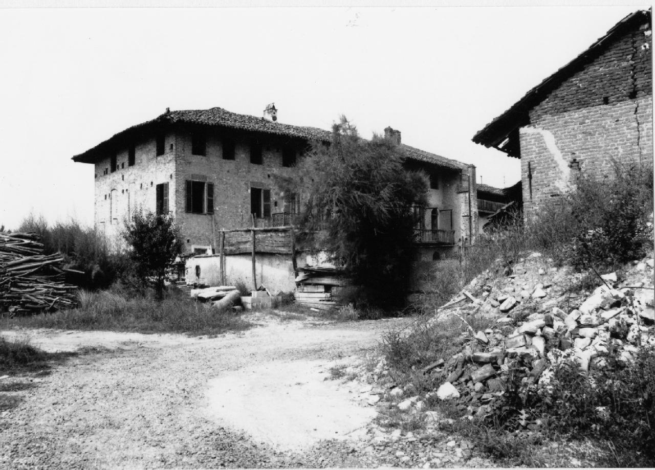 [Casa in Via Trento] (casa) - Bosconero (TO)  (XIX, inizio)