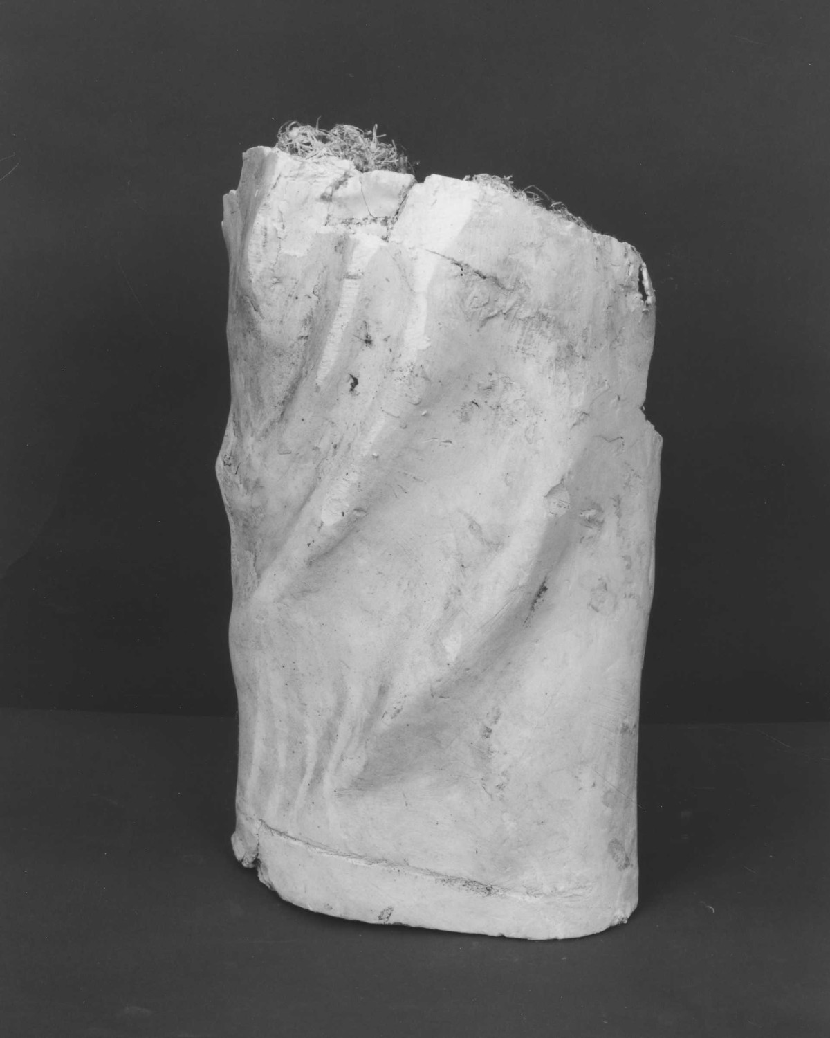braccio (scultura, frammento) di Berti Antonio (seconda metà sec. XX)