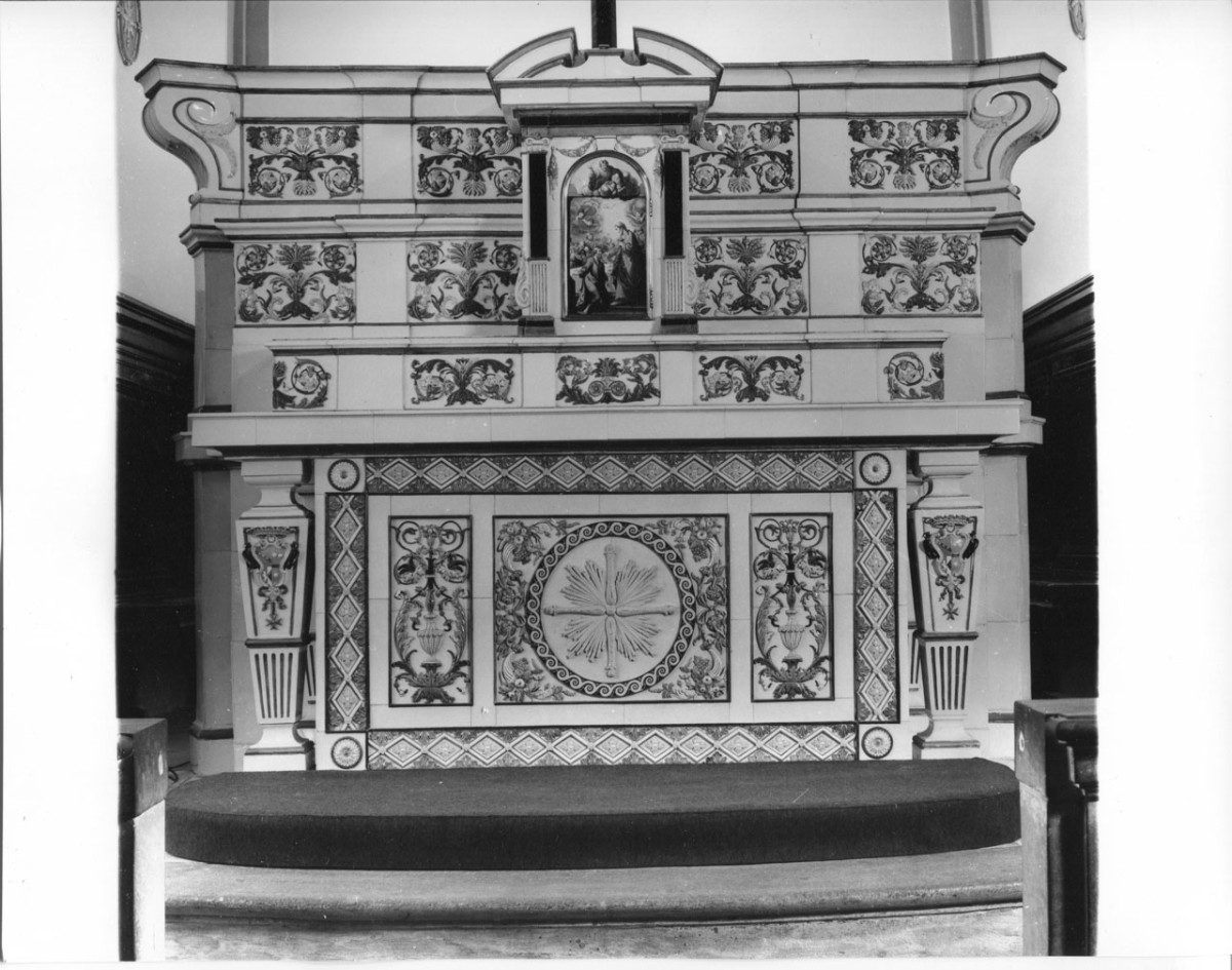 altare maggiore di Manifattura Ginori di Doccia (sec. XVIII)