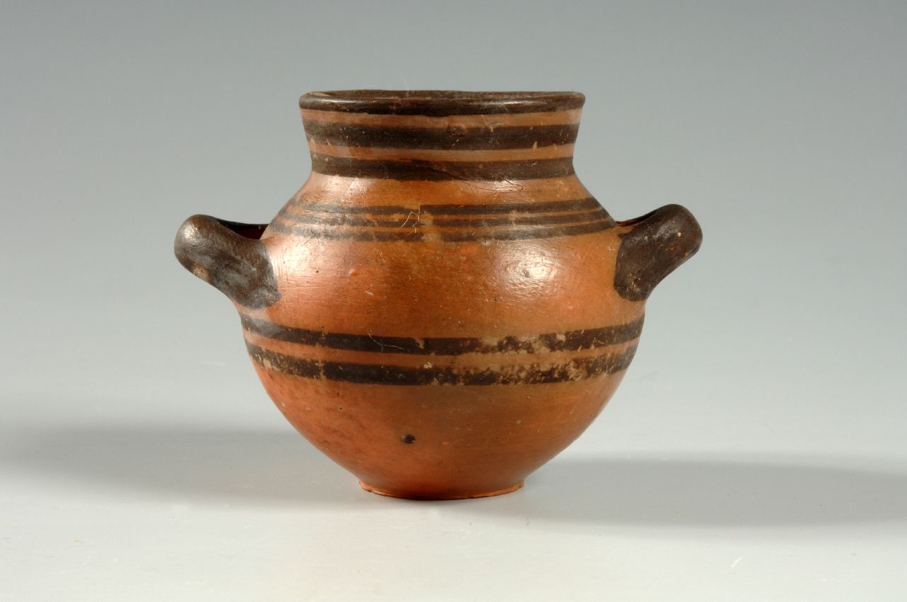 olletta biansata miniaturistica (Cypro-Archaic II)