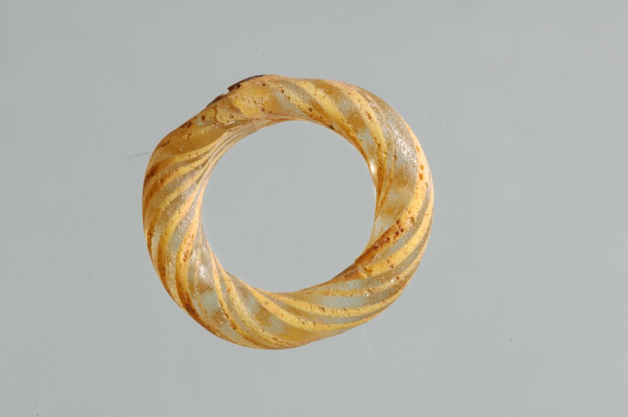 anello digitale (secc. I-V d.C)