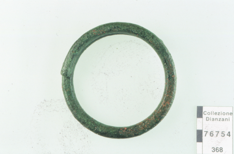 armilla (primo quarto Sec. VII a.C)