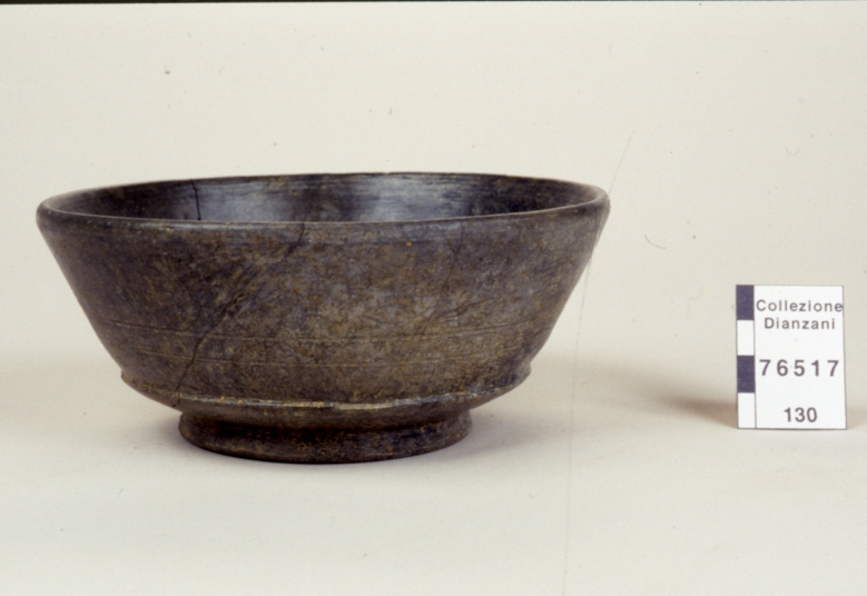 ciotola (Secc. VI/V a.C)