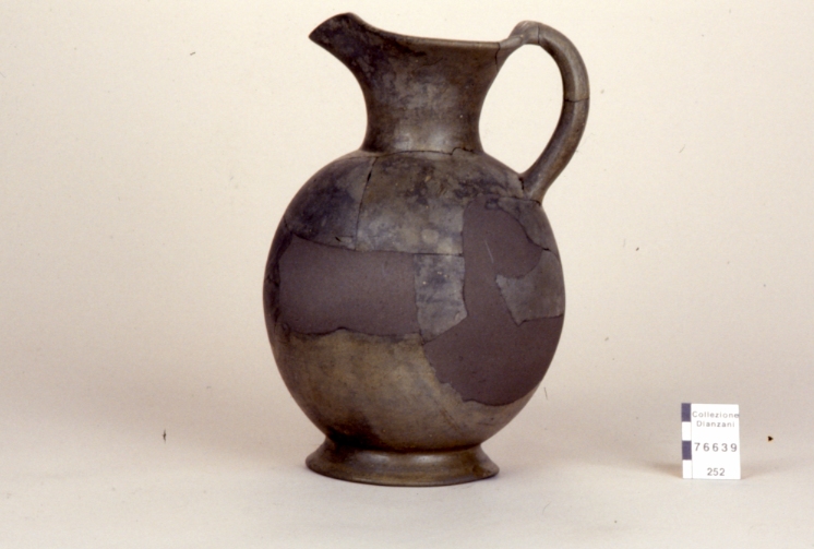 oinochoe trilobata, Rasmussen tipo 6a (prima metà Sec. VI a. C)