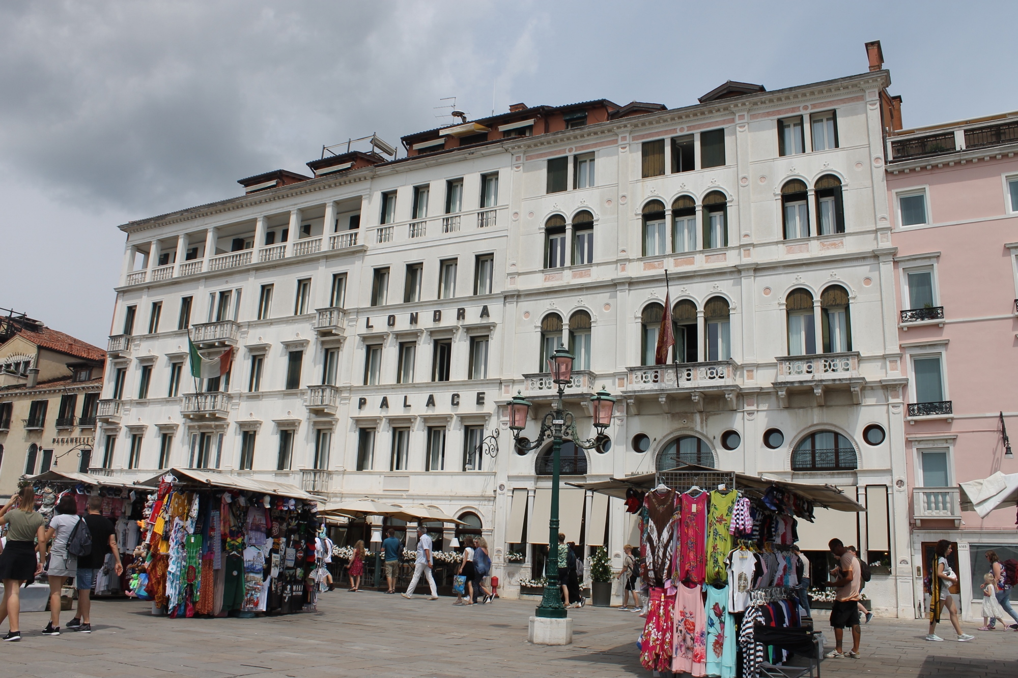 Hotel Londra Palace (Albergo) - Venezia (VE)  (XIX, prima metà)