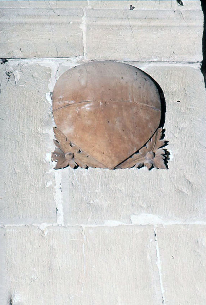 stemma gentilizio (rilievo) - bottega toscana (secc. XIV/ XV)