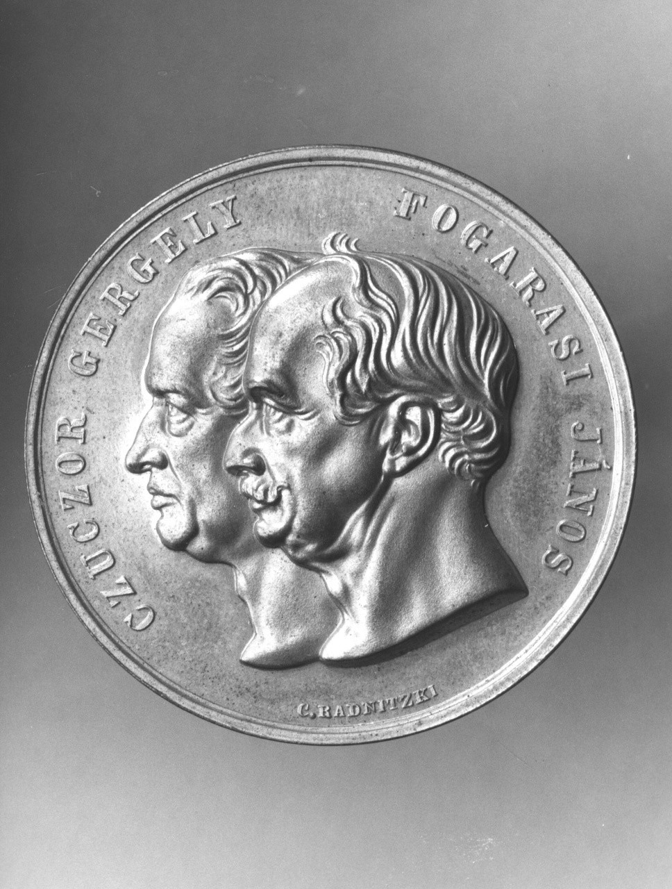 ritratti di Czuczor e Fogarasi (medaglia) di Radnitzky Karl (sec. XIX)