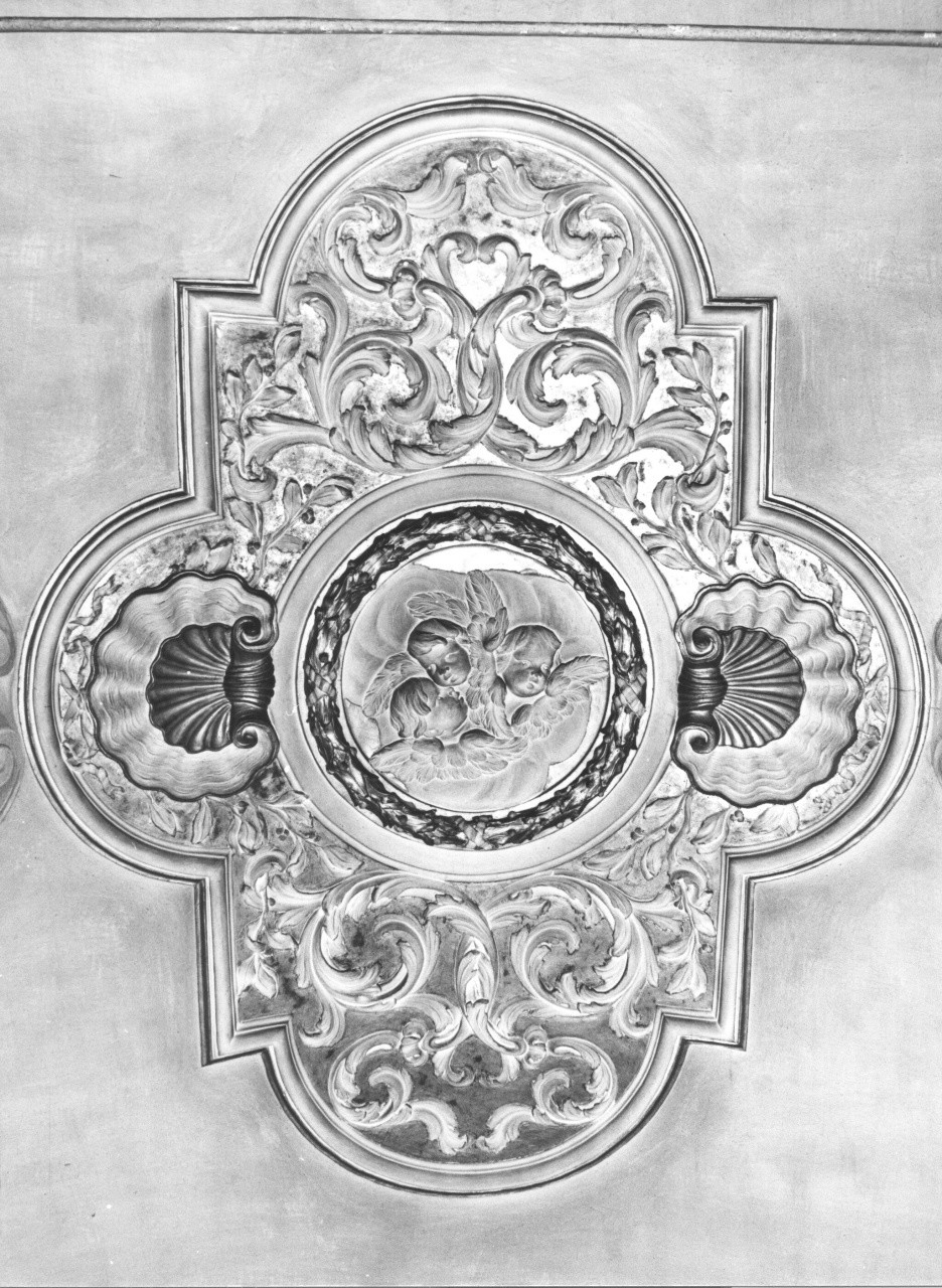 cherubini e motivi decorativi a volute (rilievo) di Ciceri Giovan Battista (attribuito) (fine sec. XVII)