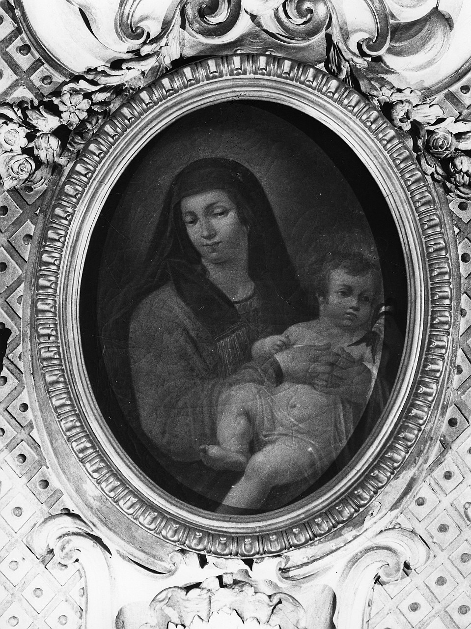 Madonna con Bambino (dipinto) di Servolini Giuseppe (sec. XVIII)