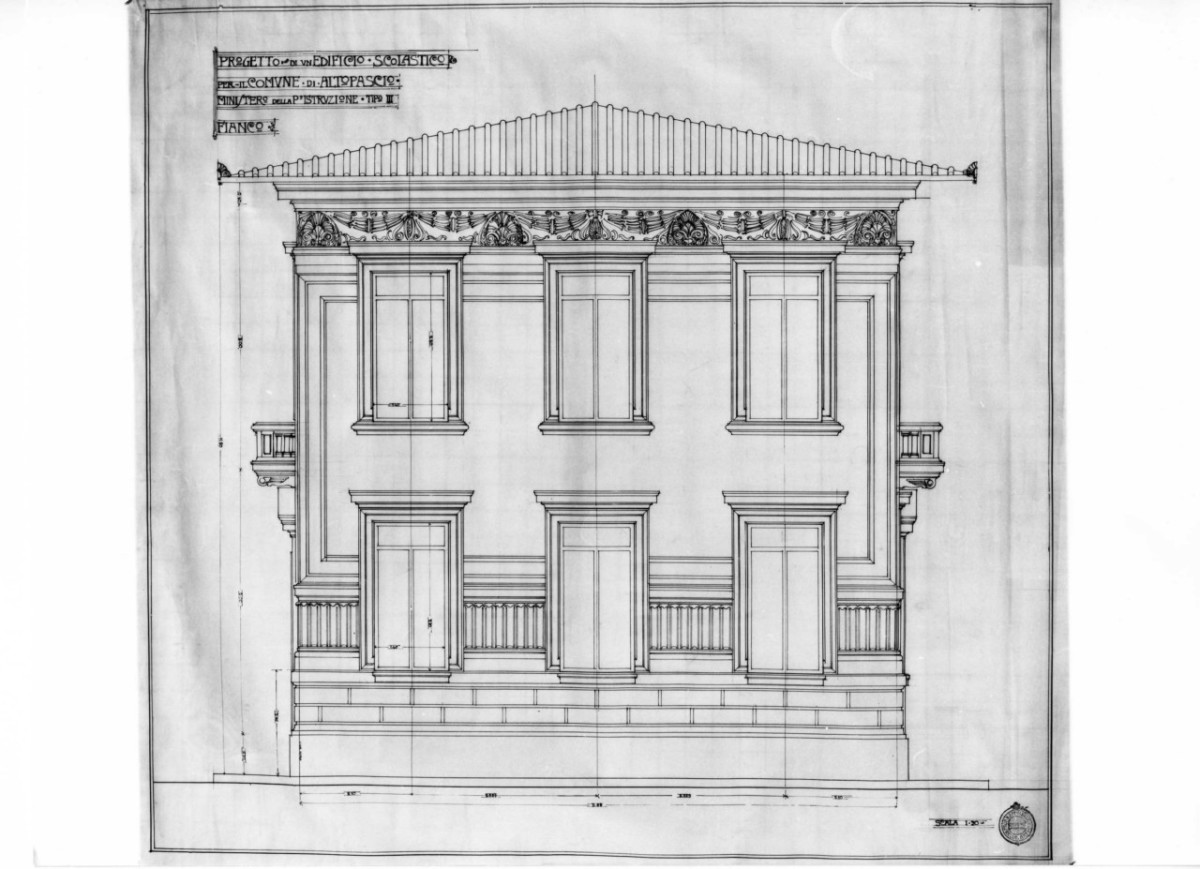 scuole comunali di Altopascio: prospetto parziale in scala 1:20 della facciata laterale (disegno architettonico) di Brizzi Raffaello (sec. XX)