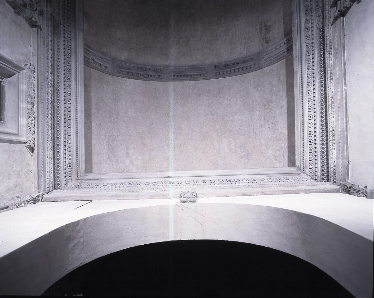 cornice architettonica di Alberti Leon Battista (attribuito) (sec. XV)
