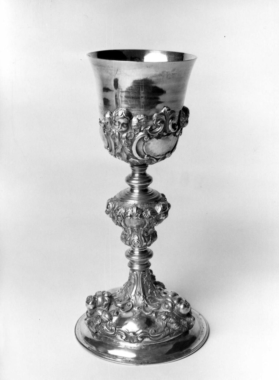 cherubini e motivi decorativi fitomorfi (calice) - bottega fiorentina (metà sec. XVIII)