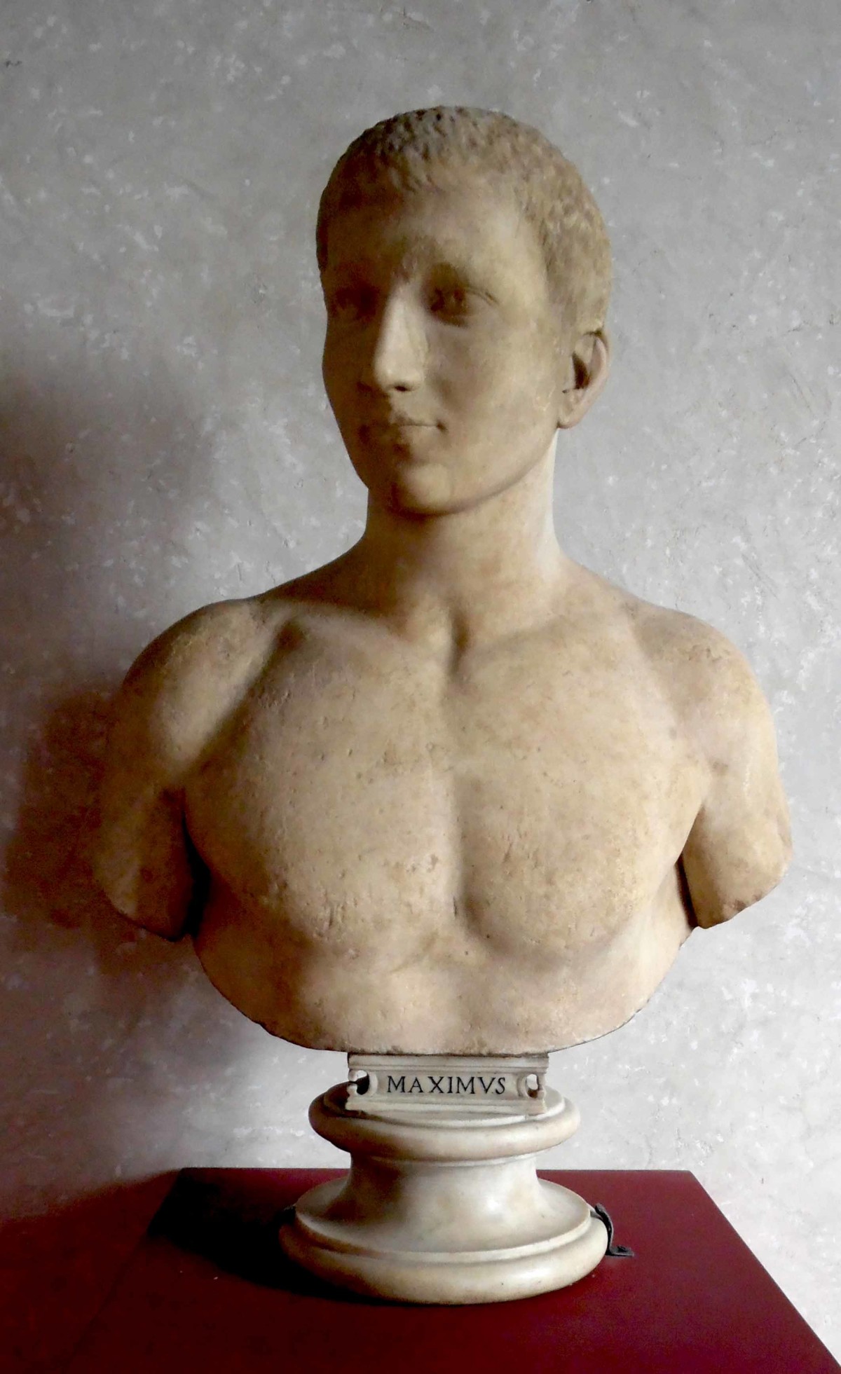 Busto in marmo bianco ritaente figura maschile (busto) (prima metà Eta' dei Severi)