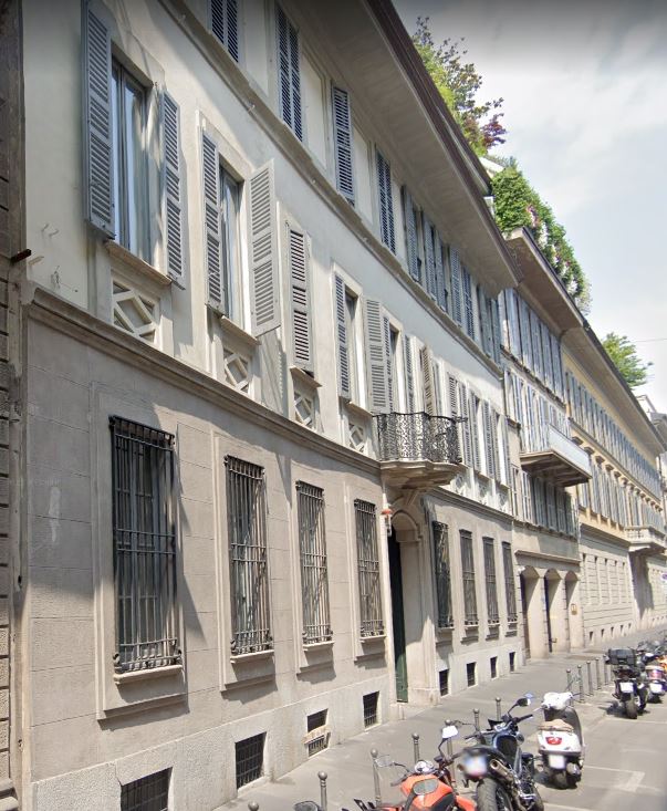 casa - Milano (MI)  (XVIII)