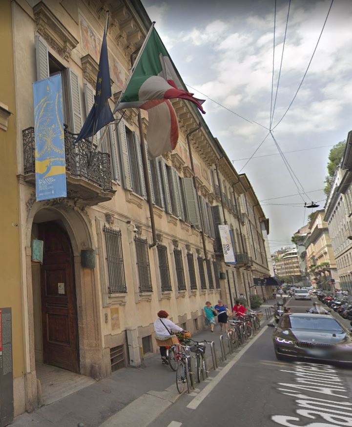 palazzo Morando Attendolo Bolognini (palazzo) - Milano (MI)  (XVIII, metà)