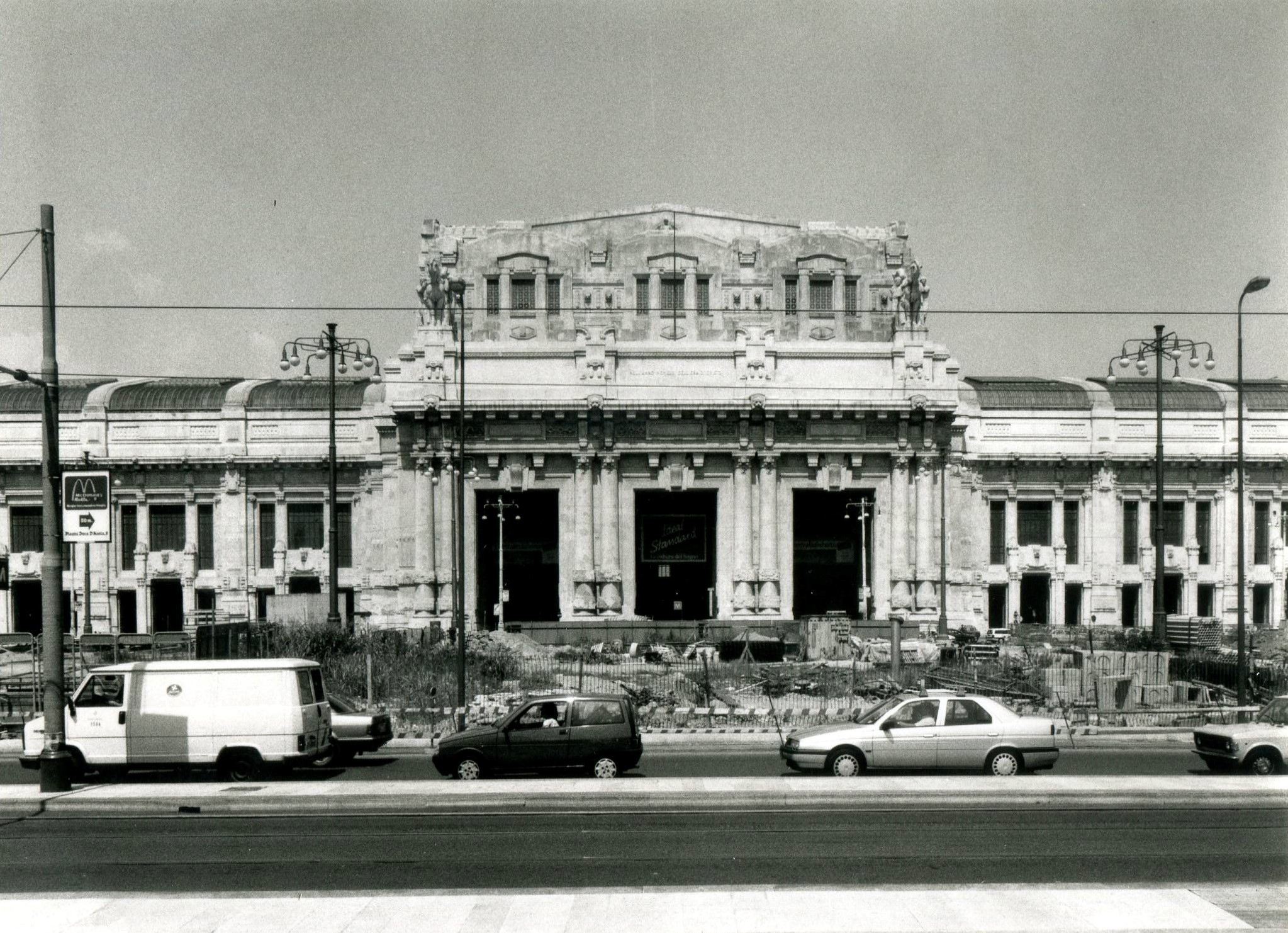 Stazione Centrale (stazione, ferroviaria) - Milano (MI) 