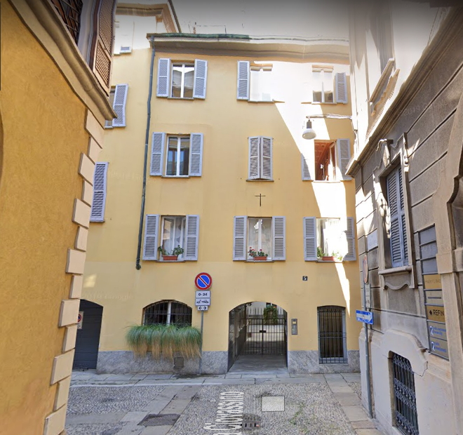 casa - Milano (MI)  (XVIII)