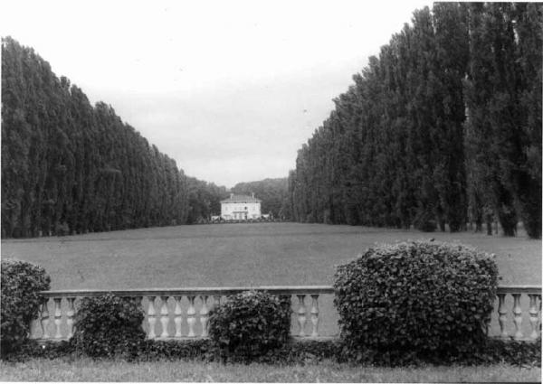 villa Greppi-Litta-Invernizzi (villa) - Rodano (MI)  (XVI, seconda metà)