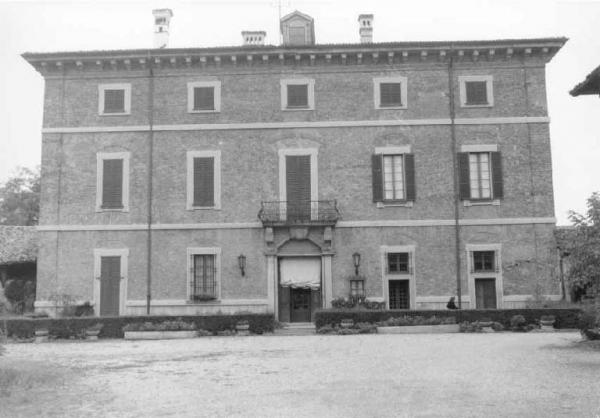 palazzo Radaelli (palazzo) - Segrate (MI)  (XVI, fine)