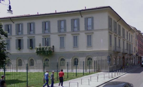 casa Miorini (palazzo) - Milano (MI)  (XV, metà)