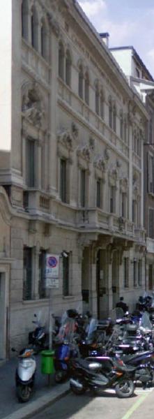 [Palazzo in via S. Maria Fulcorina, 9] (palazzo) - Milano (MI)  (XX)