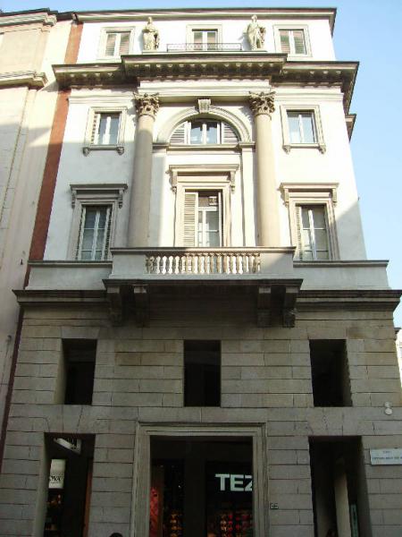 Palazzo Tarsis (palazzo) - Milano (MI)  (XIX)