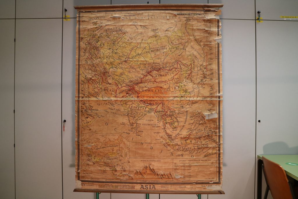 Asia (carta murale) (XX)