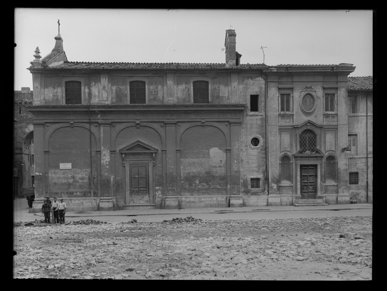 Chiesa di Sant'Angelo al Corridoio <Roma> (negativo) di laboratorio fotografico Soprintendenza Monumenti del Lazio (laboratorio) (prima metà XX)