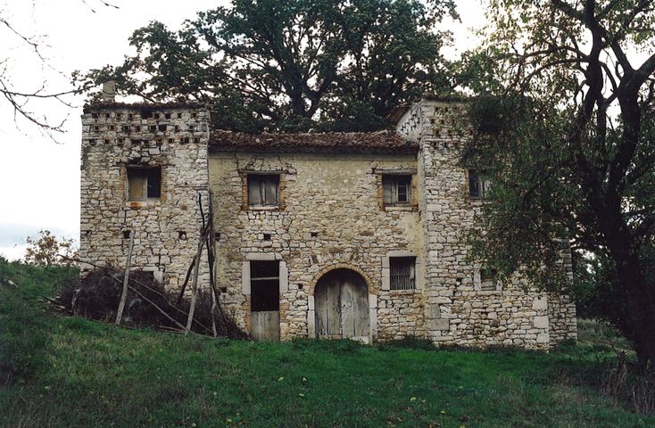 Casale Ricciardi - Nardolillo (casale, padronale) - Gildone (CB) 