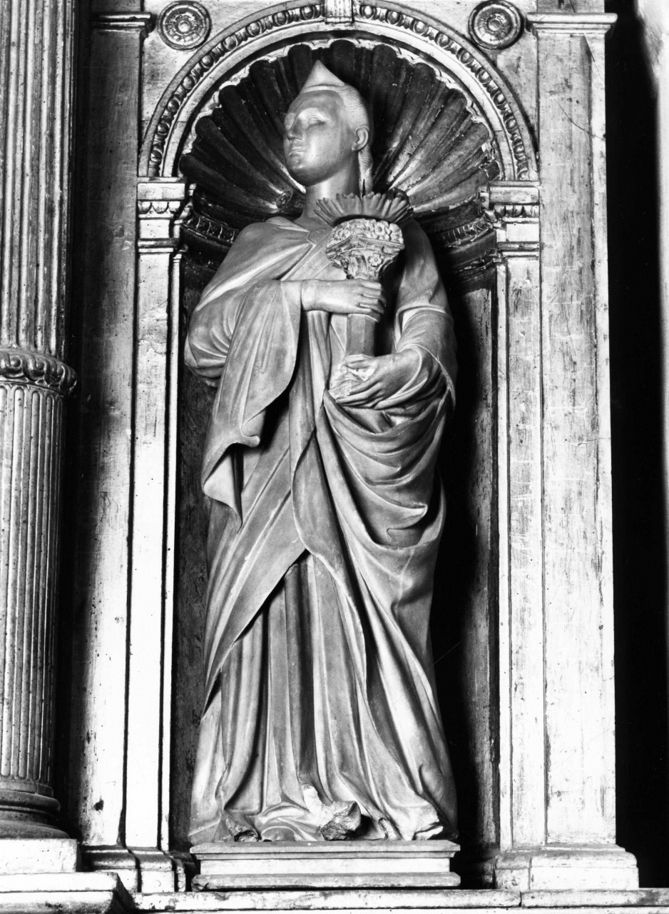 angelo reggicandelabro (scultura) di Arnoldi Alberto (sec. XIV)