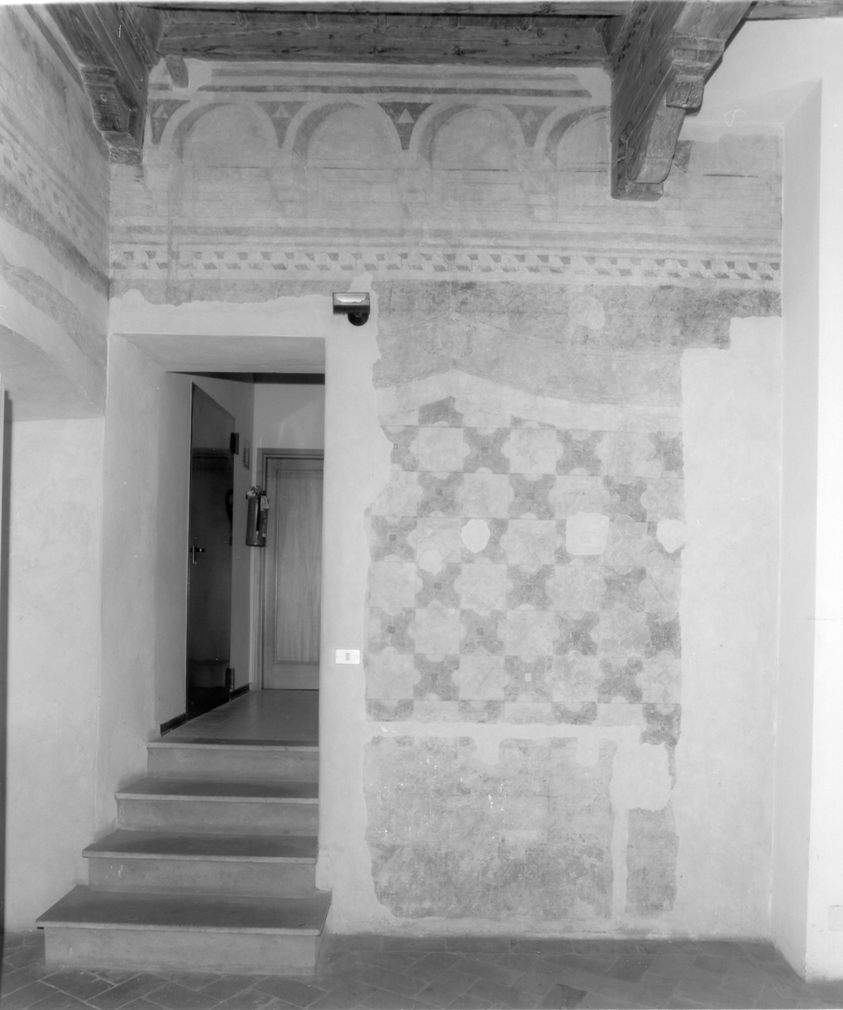 decorazione pittorica - ambito toscano (sec. XIV)