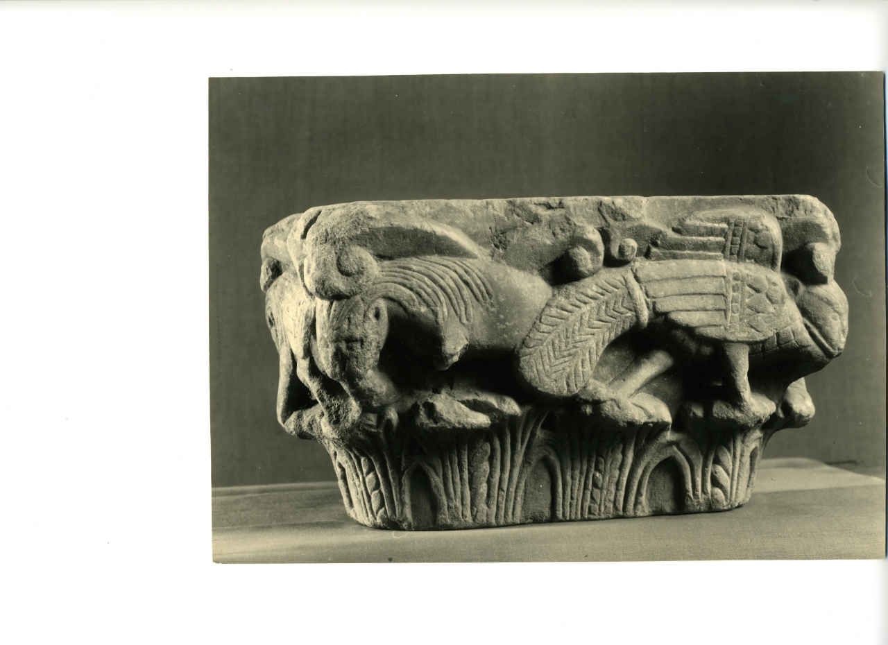 capitello romanico (positivo) di anonimo - scuola lombarda (prima metà XX)