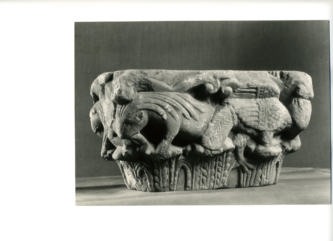 capitello romanico (positivo) di anonimo - scuola lombarda (metà XX)