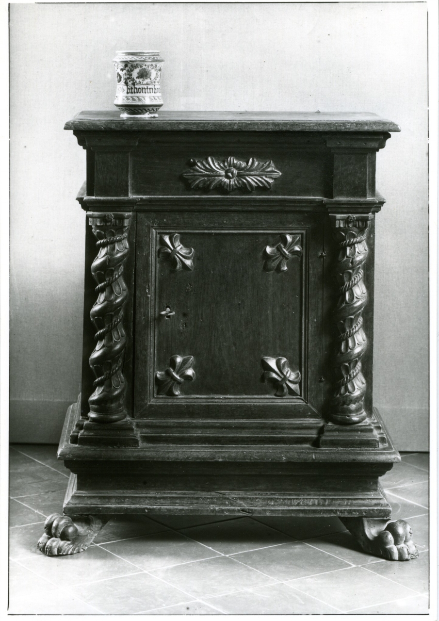 credenza (positivo) di anonimo (metà XX)