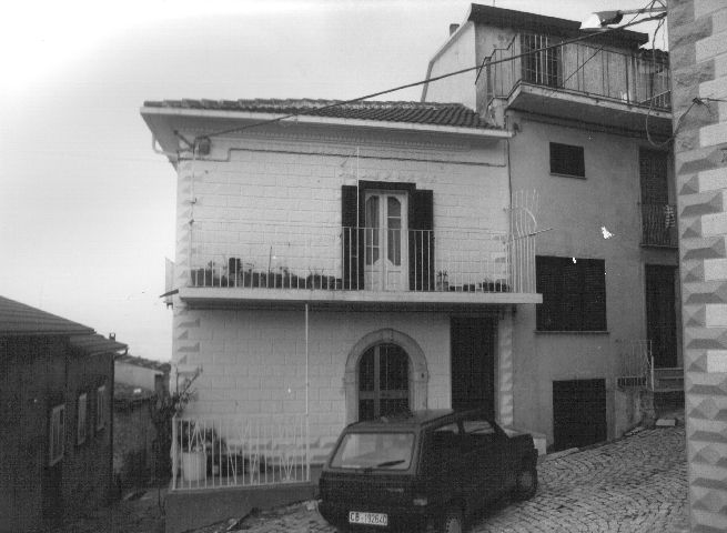 Palazzo Berardo-D'Amico (palazzo, borghese, bifamiliare) - Duronia (CB) 
