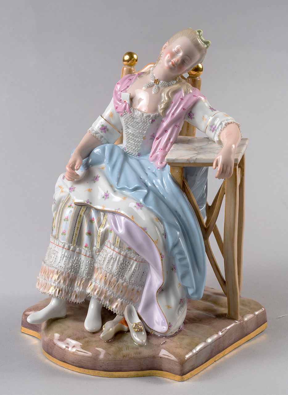 Louise (o Susan) che dorme, Figura di donna seduta che dorme (statuetta, opera isolata) - manifattura di Meissen (secc. XIX-XX)