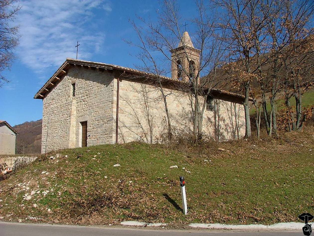 Chiesa di S. Croce (chiesa, filiale) - Serravalle di Chienti (MC) 