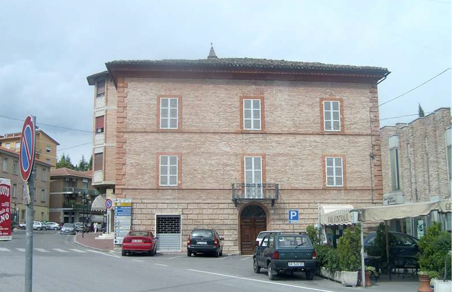 Palazzo Galeotti (palazzo, signorile) - Sarnano (MC) 