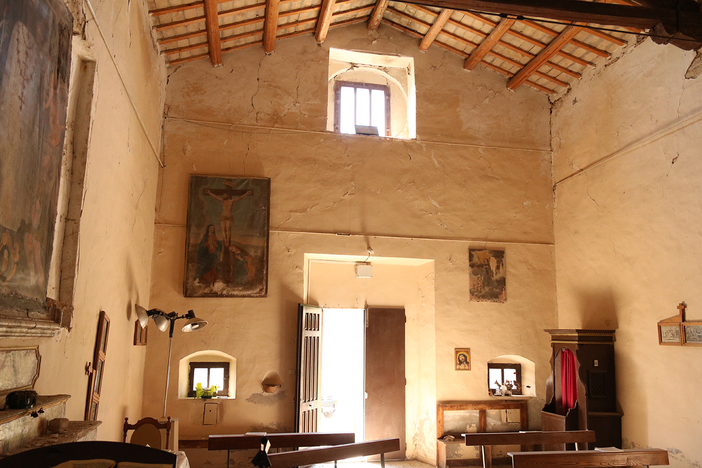 Chiesa del SS. Crocifisso (chiesa, parrocchiale) - Sarnano (MC) 