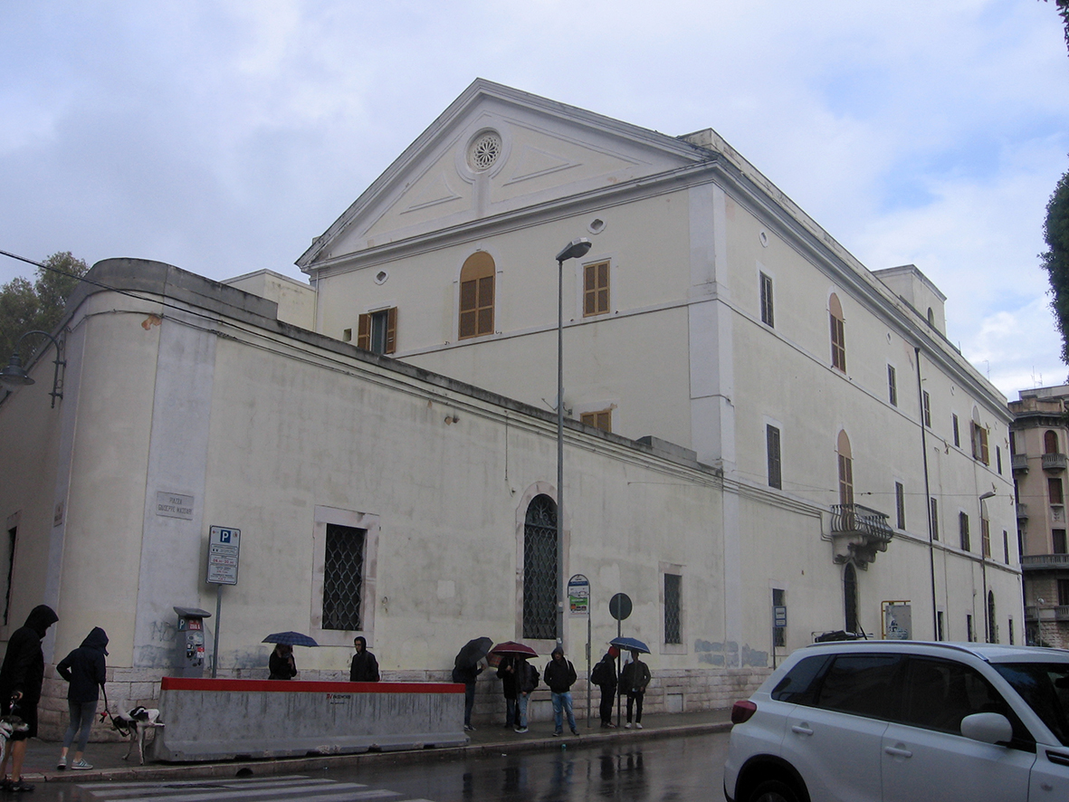 Caserma Betti (Ex Monastero S. Colomba) (caserma, militare) - Bari (BA) 