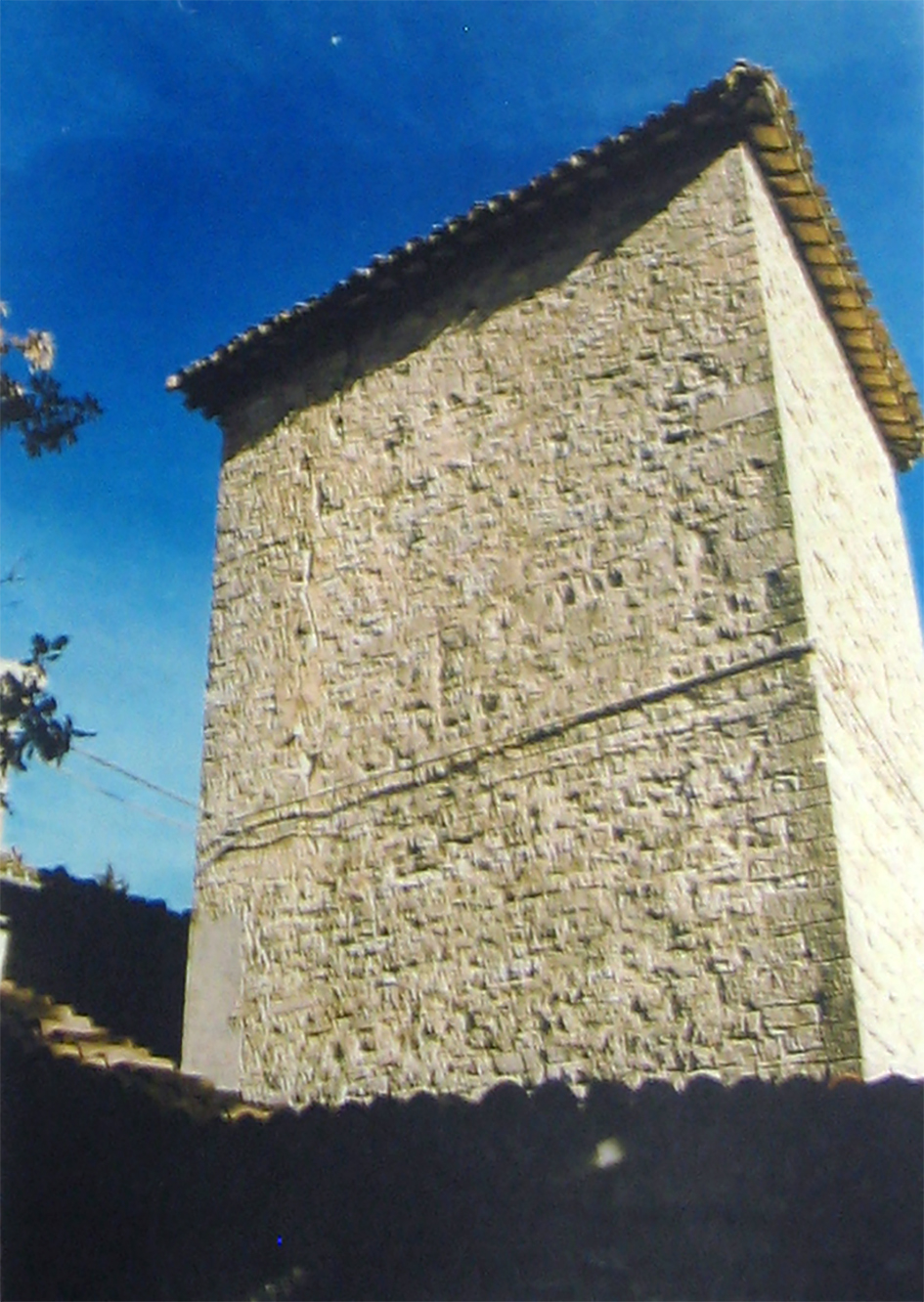 Torre Ossario (torre, ossario) - Visso (MC) 