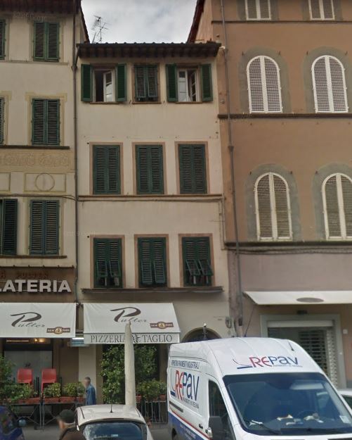[Palazzo in Piazza Mazzini, 84] (palazzo, signorile) - Pescia (PT)  (XIV)